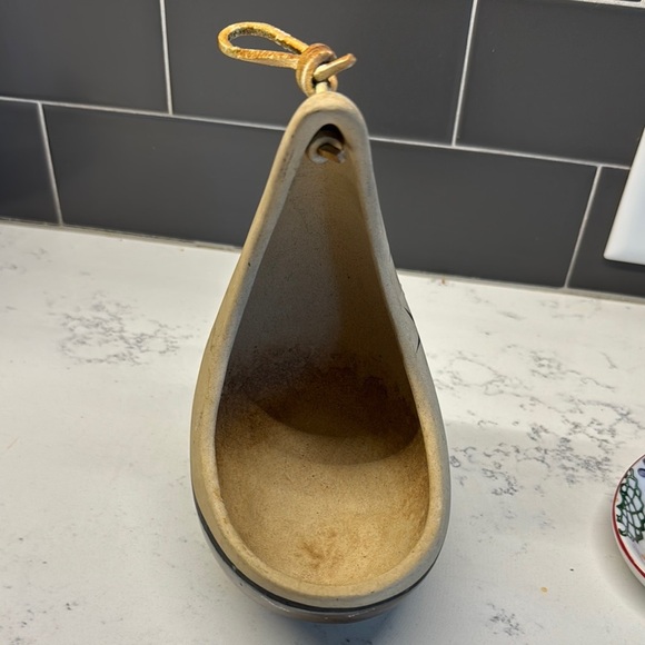 Vintage Betty Selby hanging pottery - Picture 3 of 7